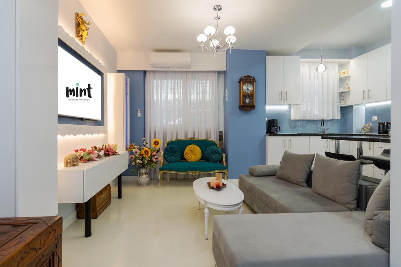 Wonderful Renovated Apartment With Private Patio Atena Exterior foto