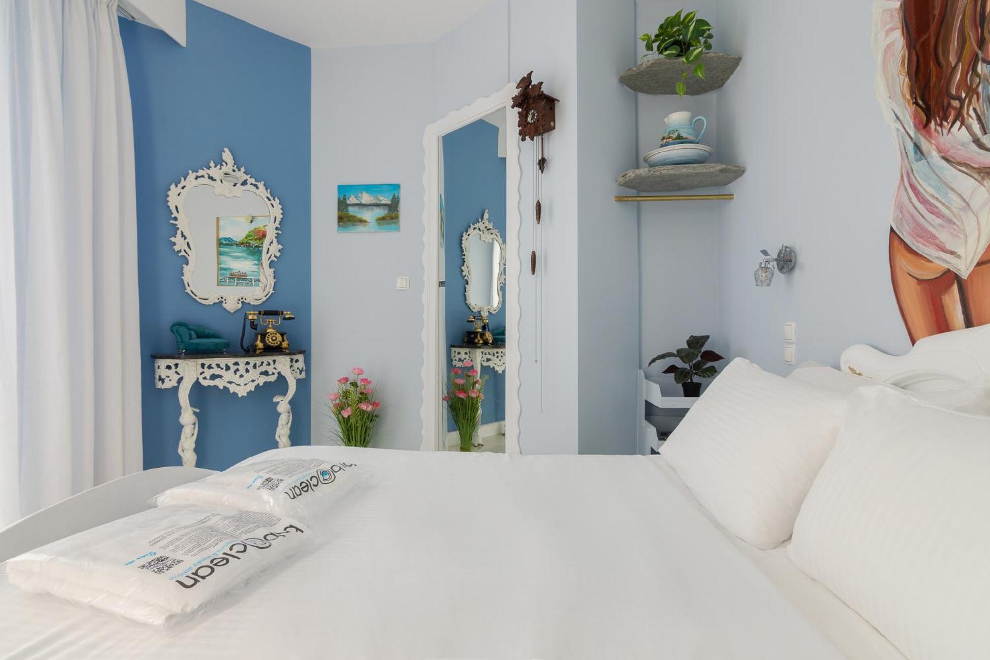 Wonderful Renovated Apartment With Private Patio Atena Exterior foto